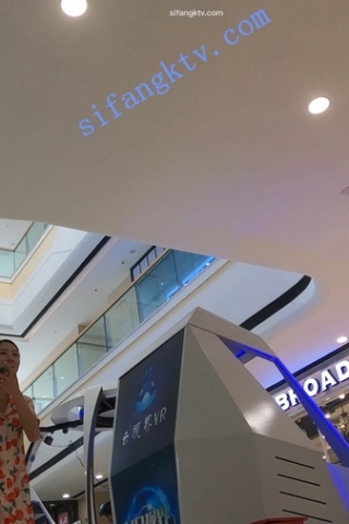 kc289（空城原创）花裙小少妇带孩子参加活动，跟拍收下灰N翘臀