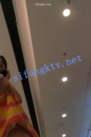 kc589（空城原创）带孩子逛商场的连衣裙性感少妇，粉色透明N