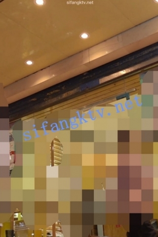 kc531（空城原创）微胖花裙小姐姐，天蓝蕾丝透明N包裹肉臀