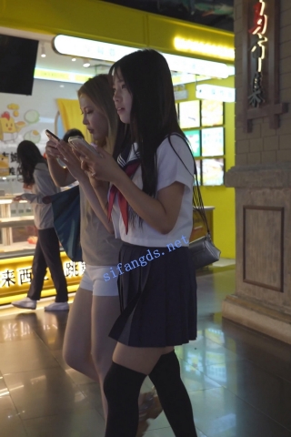 (BC-AA-422)水手服jk小姐姐逛宠物店..过膝袜配粉内前后拍