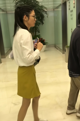 TK238-制服长腿妹子薄丝开闪