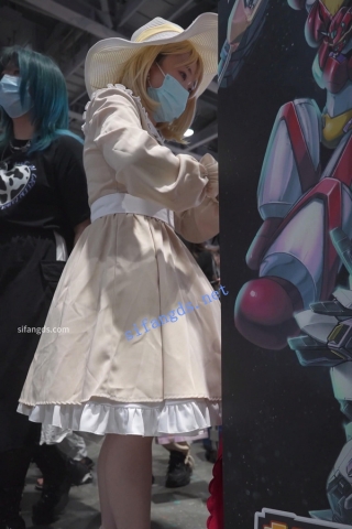 【xxn-243】白色lo裙小姐姐逛街..透明蕾丝花边粉内前后拍